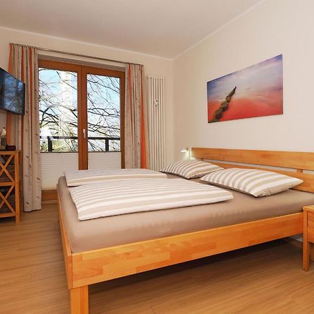 Kaiservillen Heringsdorf - Ferienwohnung Mit 2 Schlafzimmern Und Balkon D212 Luaran gambar