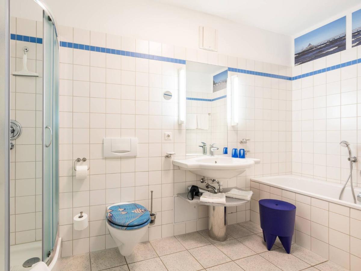 Kaiservillen Heringsdorf - Ferienwohnung Mit 2 Schlafzimmern Und Balkon D212 Luaran gambar
